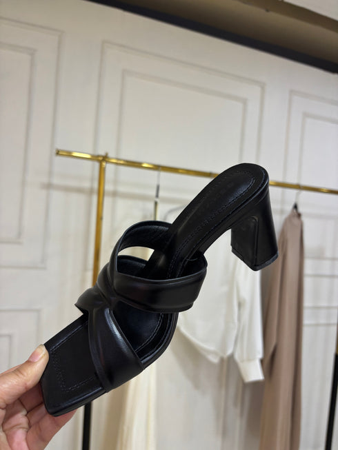 Square Toe Cross Straps Slid On Heels
